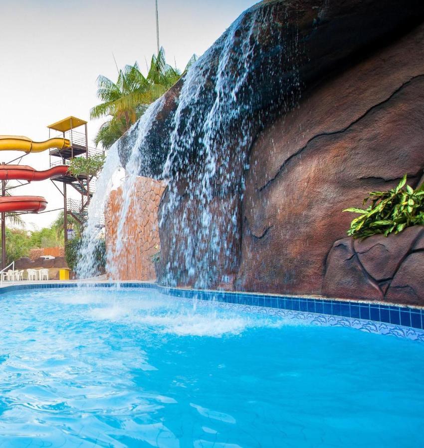 Golden Dolphin Grand Hotel Caldas Novas Exterior foto